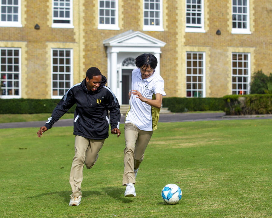College Life | Oxford International College (OIC) Brighton