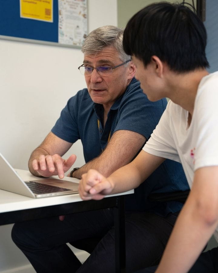 Our Teachers | Oxford International College - Image-50-50 - OIC 1