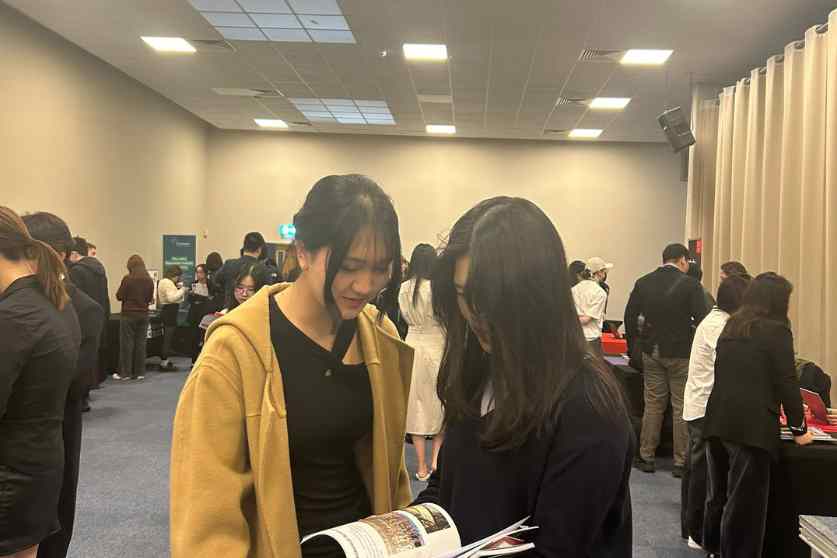 Connecting OIC Students with World-Class Universities and Inspiring Pathways to Success - Carousel For News Detail - OIC