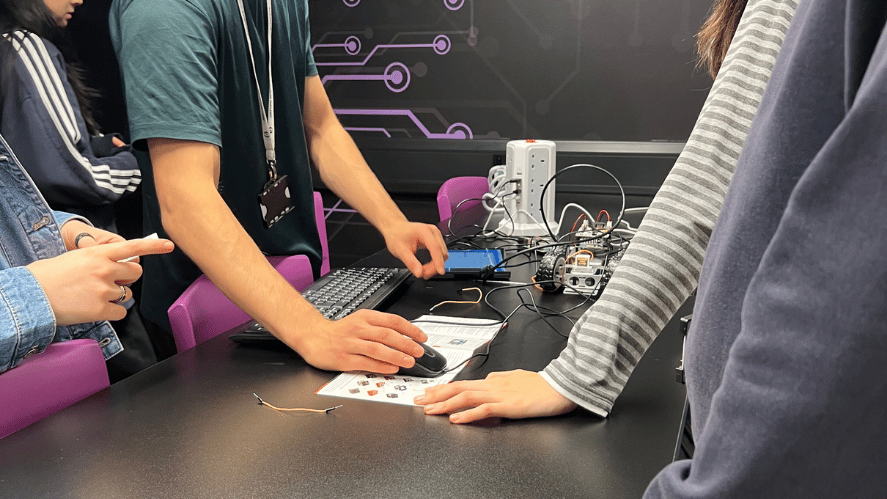 Robotics in Action - Robotics in Action