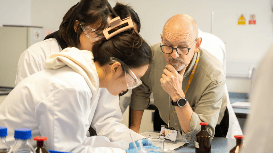 Discover how Supercurricular Electives at Oxford International College strengthen Global Strategic Pathways, develop academic depth and prepare students for admission to the world’s most competitive universities. - Carousel For News Detail - OIC