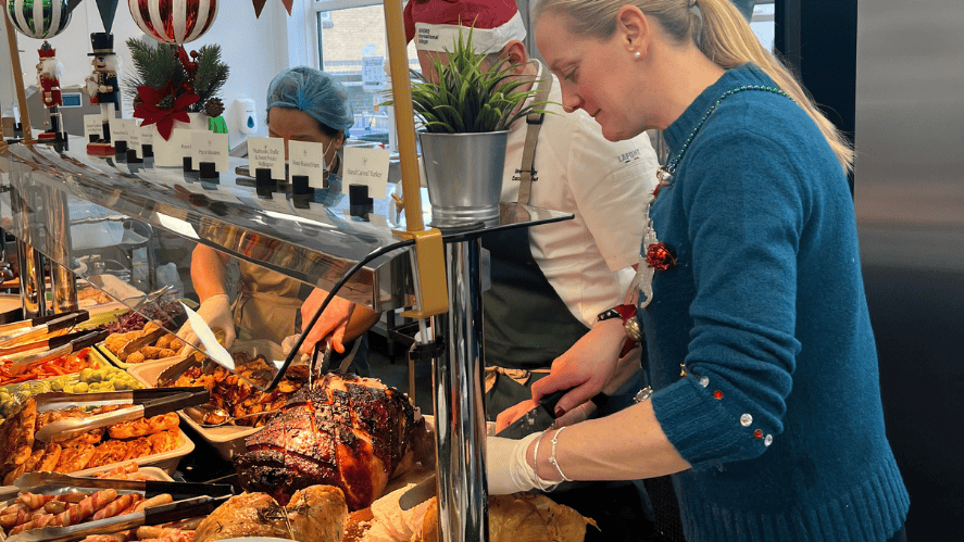 Christmas at OIC - Christmas Dinner - OIC