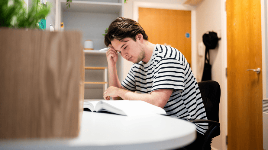 Visa Application Process | Oxford International College | OIC - Small Text And Image - OIC