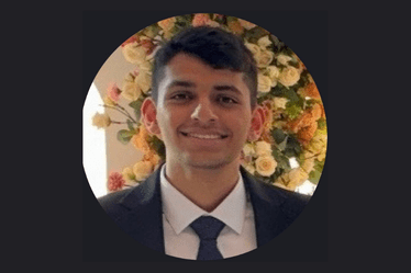 Student and Parent Testimonials | Oxford International College - Feature Cards - OIC 1