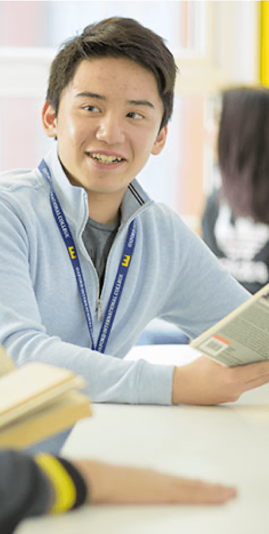 Supercurricular and Extracurricular | Oxford International College - Columns List With Image - OIC