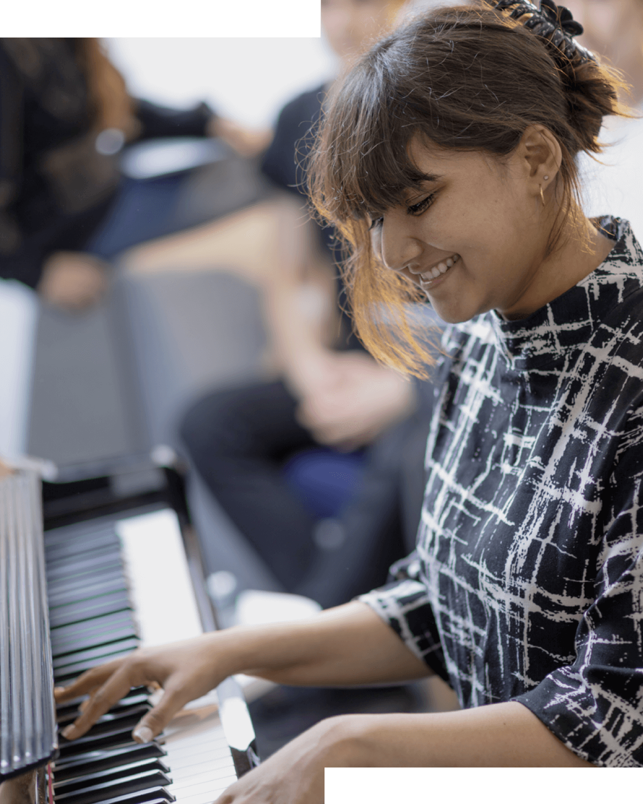 Boarding | Oxford International College - Small Text And Image - OIC 1